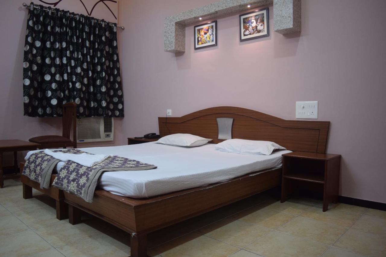 Hotel Kudla Rasa Prakash à Mangalore Extérieur photo